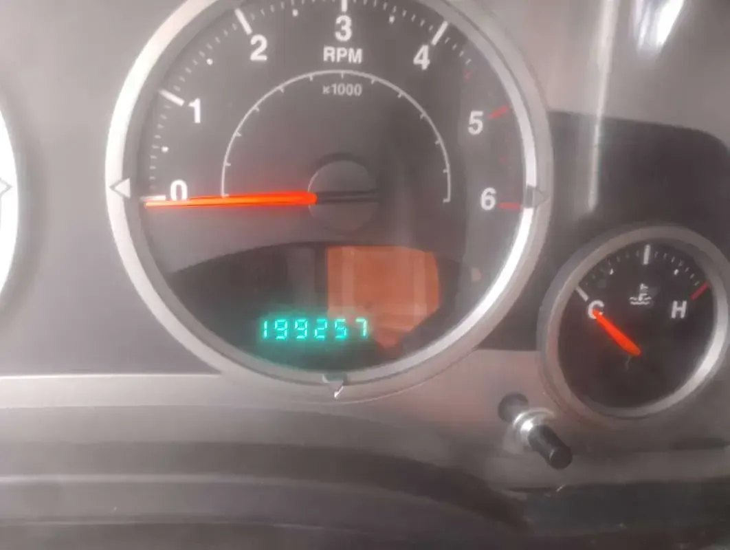 Usado Jeep Patriot Limited 140 CV (102 kW) 2008 Negro SUV