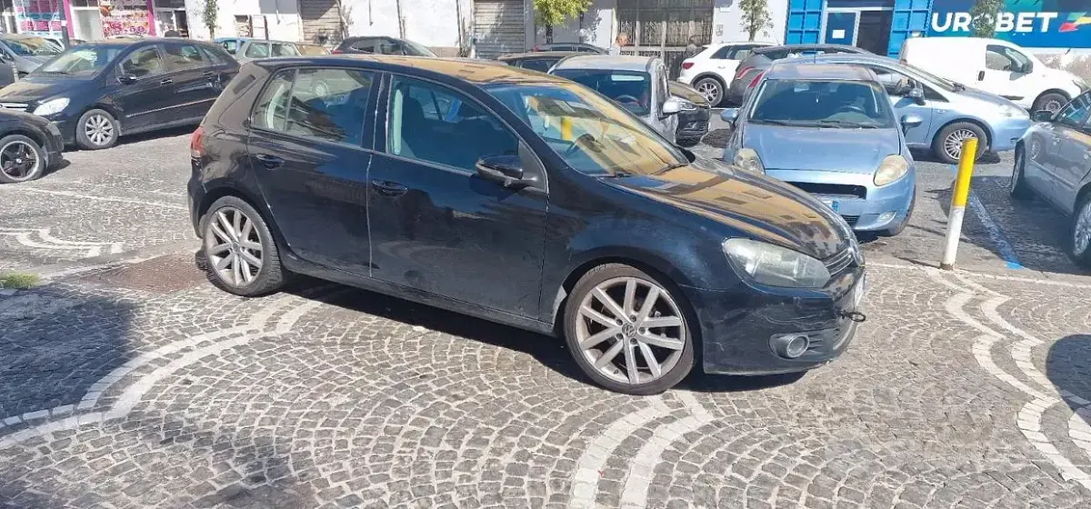Usata VW Golf VI 110 CV (80 kW) 2009 Nero Utilitaria