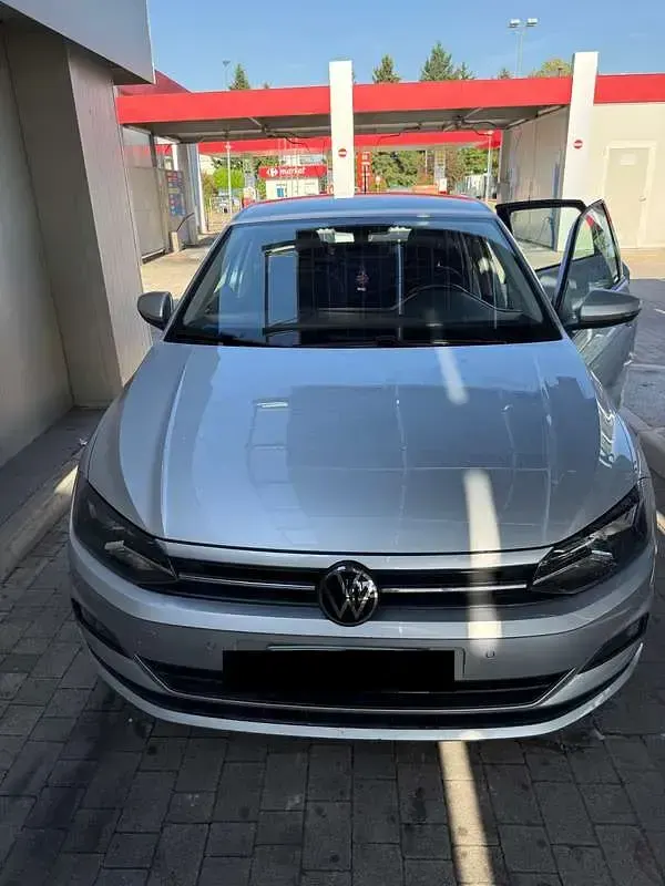 Usata VW Polo Comfortline 95 CV (69 kW) 2020 Argento Utilitaria