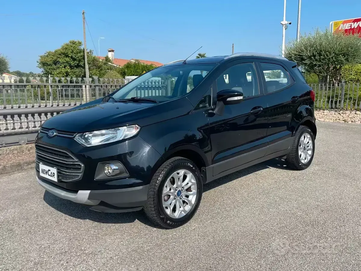 Usata Ford Ecosport Titanium 90 CV (66 kW) 2015 Nero SUV
