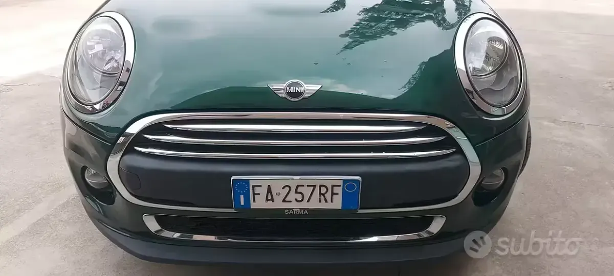Usata Mini One D 116 CV (85 kW) 2015 Verde Utilitaria