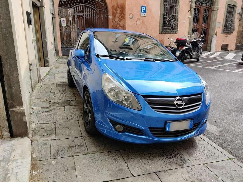 Usata Opel Corsa OPC 192 CV (141 kW) 2008 Blu/azzurro Utilitaria