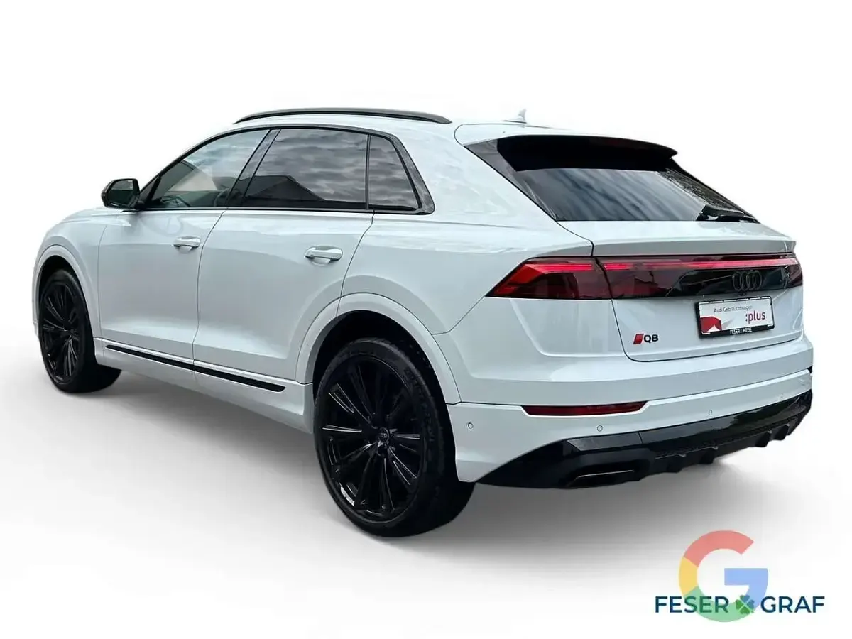 Usata Audi Q8 S-Line 286 CV (210 kW) 2025 Bianco SUV