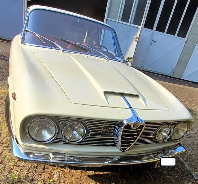 Beige Usata 1963 Alfa Romeo Sprint Sprint Coupé | 50.000 € - Immagine 1/4