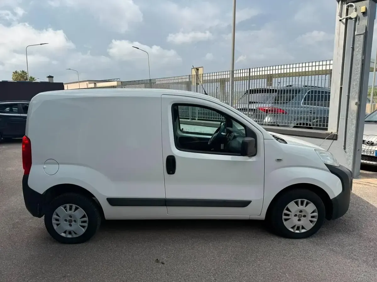 Usata Fiat Fiorino 75 CV (55 kW) 2011 Bianco Monovolume