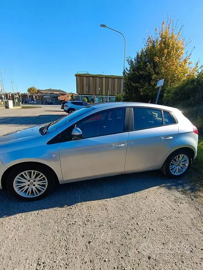Usata Fiat Bravo Active 120 CV (88 kW) 2007 Grigio Utilitaria