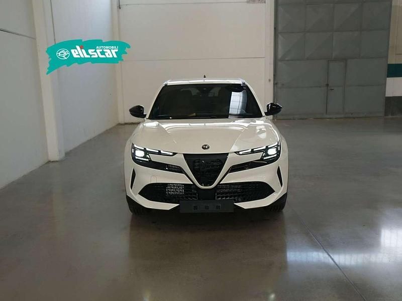 Nuova Alfa Romeo Junior Edizione Speciale 136 CV (100 kW) 2025 Bianco SUV