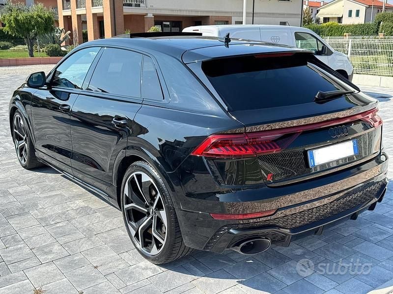 Usata Audi RS Q8 600 CV (441 kW) 2020 Nero SUV