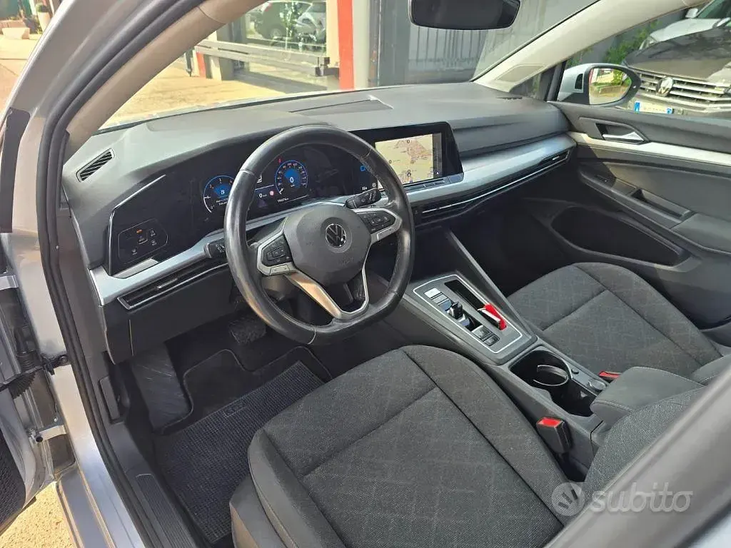 Usata VW Golf VIII 150 CV (110 kW) 2022 Grigio Station wagon