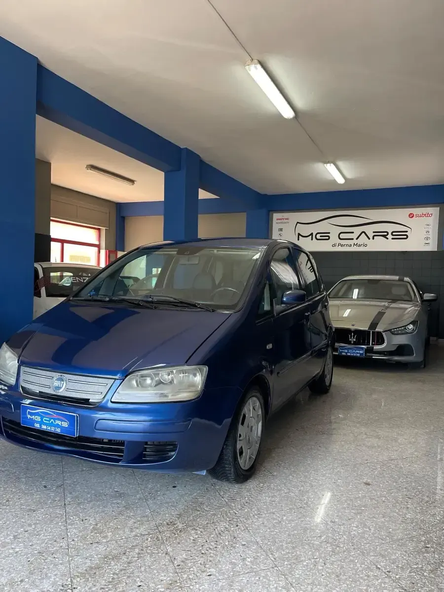 Usata Fiat Idea 69 CV (50 kW) 2007 Blu Monovolume