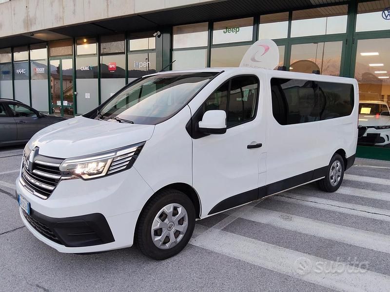 Usata Renault Trafic 150 CV (110 kW) 2023 Bianco Monovolume