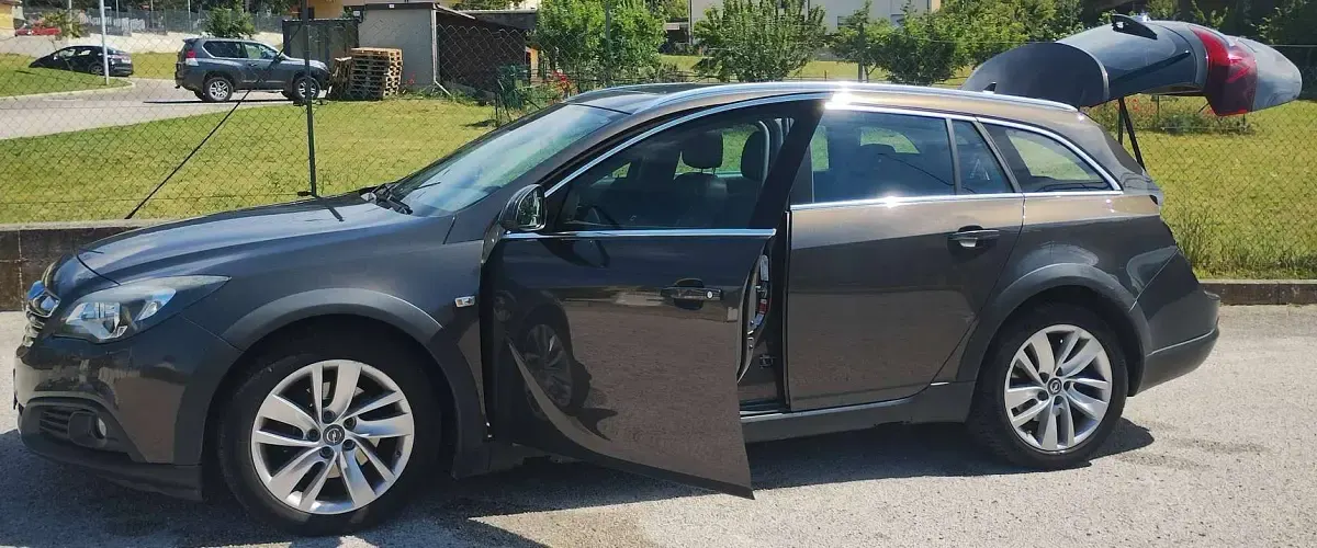 Usata Opel Insignia Cosmo 163 CV (119 kW) 2014 Grigio Station wagon