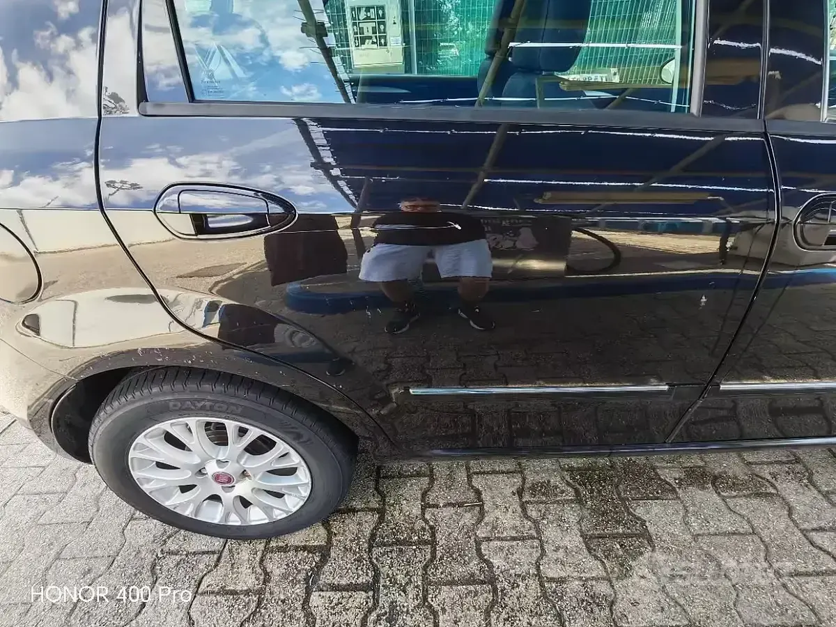 Usata Fiat Punto Evo Active 65 CV (47 kW) 2010 Nero Utilitaria