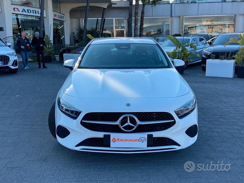 Usata Mercedes A180 Advanced 116 CV (85 kW) 2025 Bianco Berlina