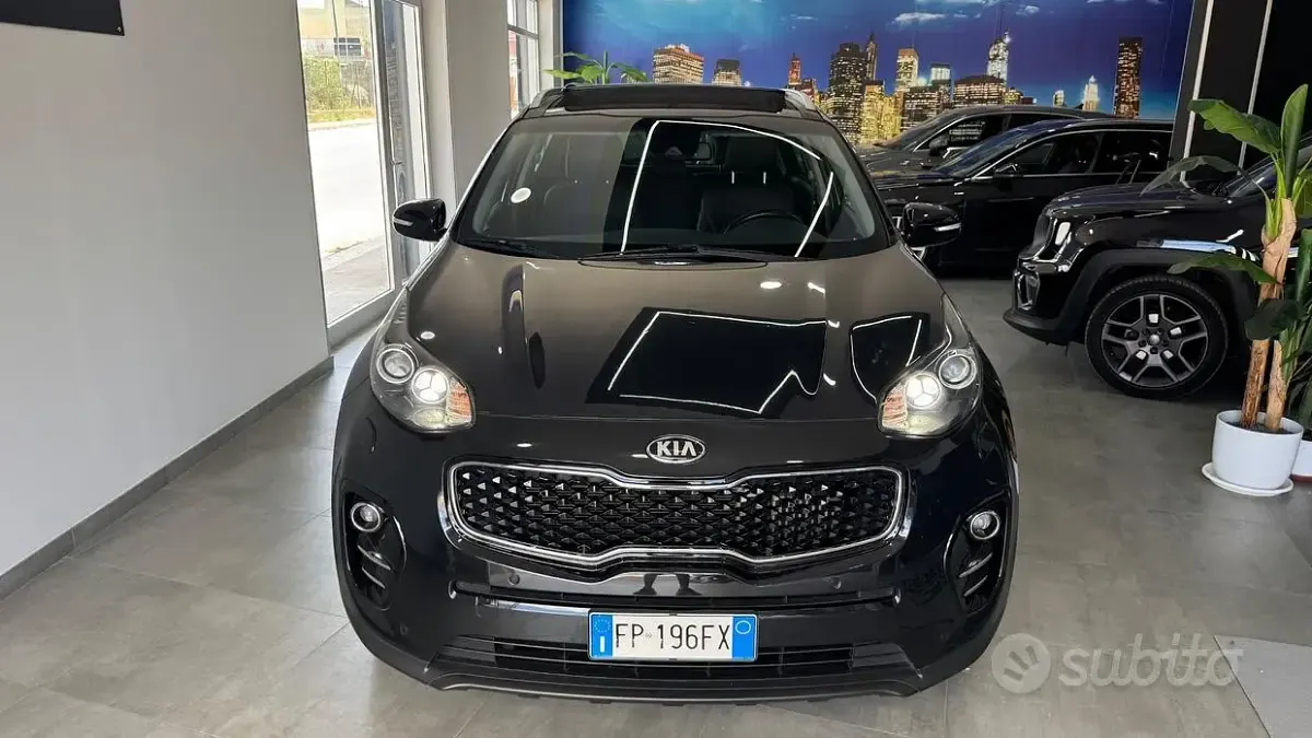 Usata Kia Sportage 141 CV (103 kW) 2018 Grigio SUV
