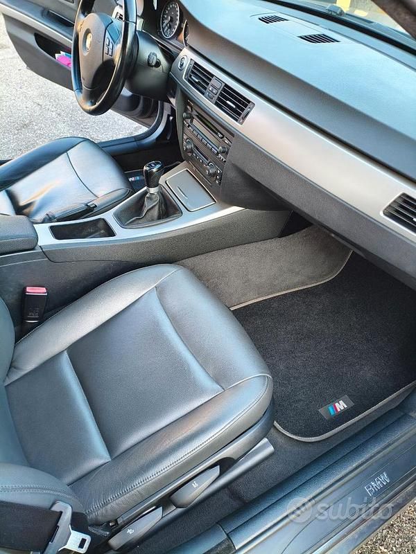 Usata BMW 320 Efficient Dynamics 163 CV (119 kW) 2005 Grigio Berlina