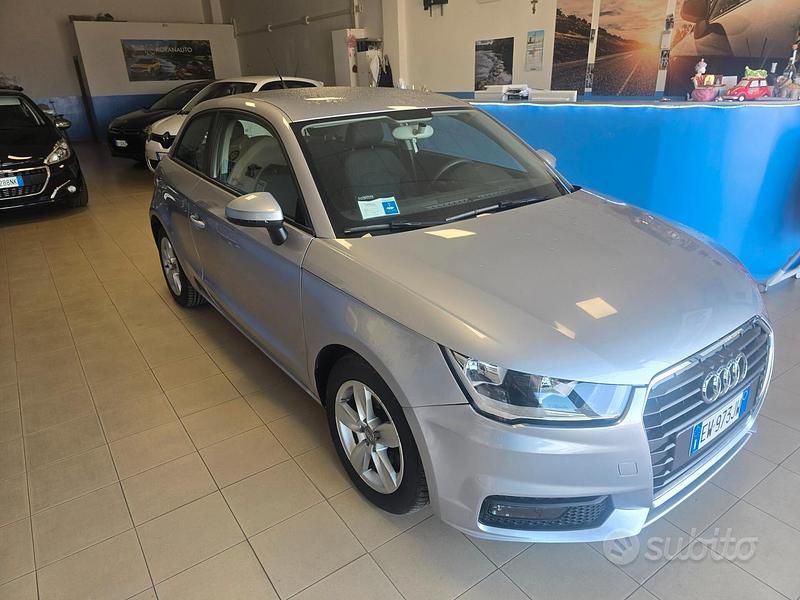 Usata Audi A1 116 CV (85 kW) 2015 Grigio Utilitaria