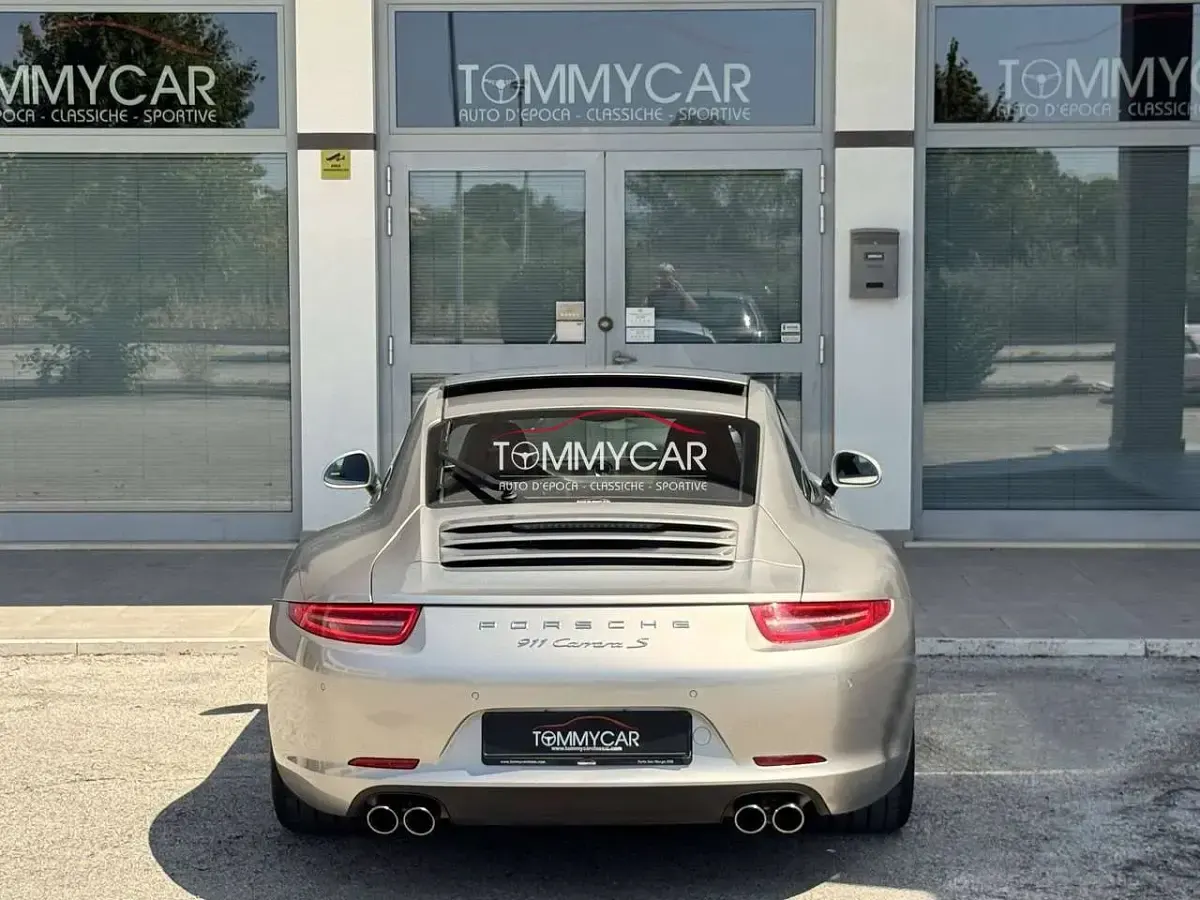 Usata Porsche 911 Carrera S Sport 400 CV (294 kW) 2012 Platinum silver metallic m7t Coupé