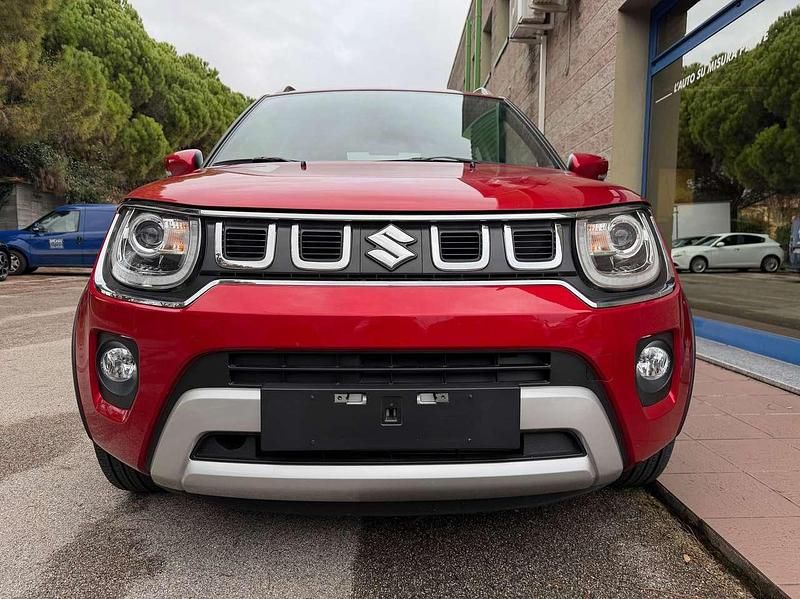 Usata Suzuki Ignis 83 CV (61 kW) 2023 Rosso Utilitaria
