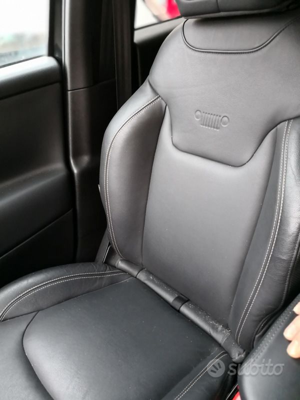 Usata Jeep Renegade 120 CV (88 kW) 2017 Nero SUV