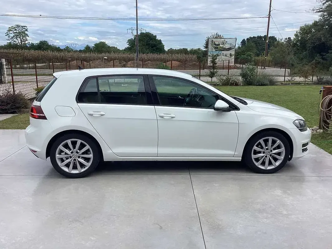 Usata VW Golf VII Comfortline 110 CV (80 kW) 2017 Bianco Berlina