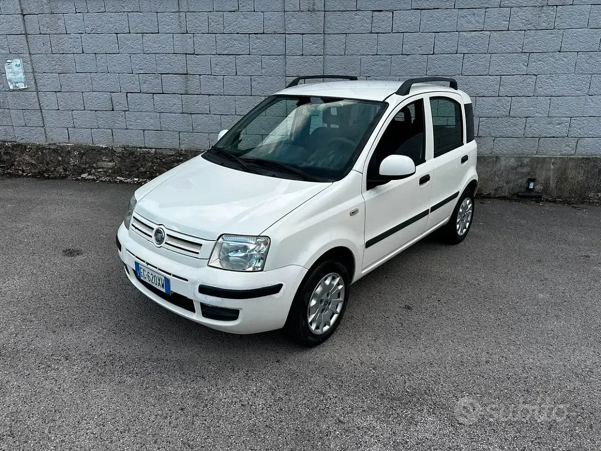 Usata Fiat Panda Active 60 CV (44 kW) 2010 Utilitaria