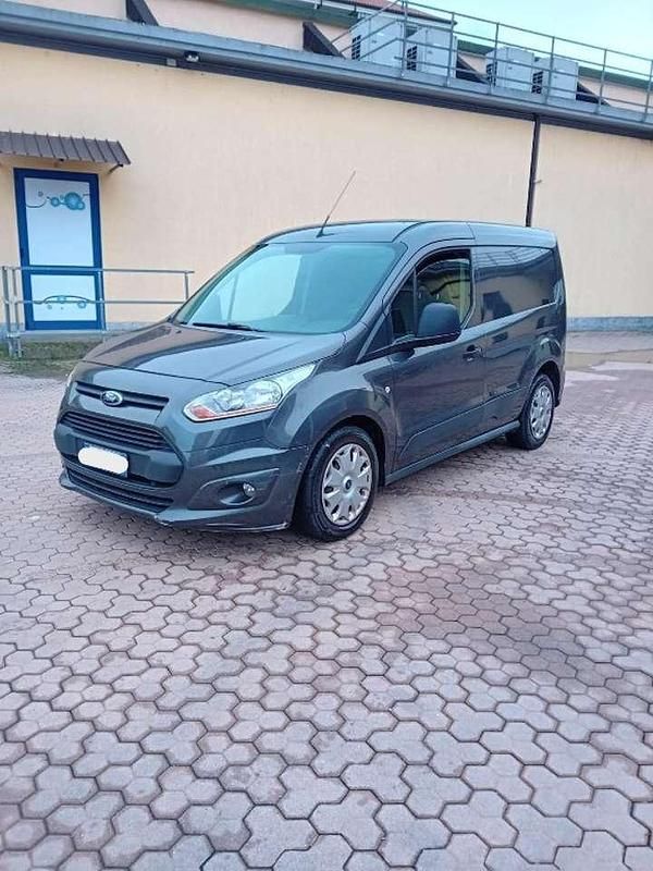 Usata Ford Transit Connect Trend 116 CV (85 kW) 2015 Grigio scuro Monovolume