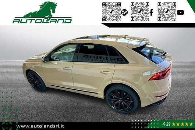 Nuova Audi Q8 S-Line 286 CV (210 kW) 2025 Oro metallizzato SUV