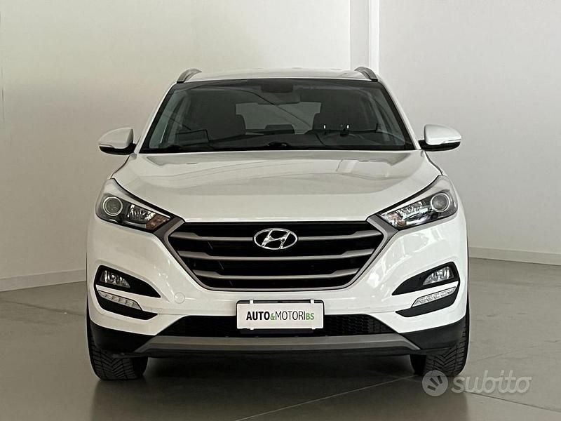 Second-hand Hyundai Tucson Comfort 132 CP (97 kW) 2017 Alb SUV