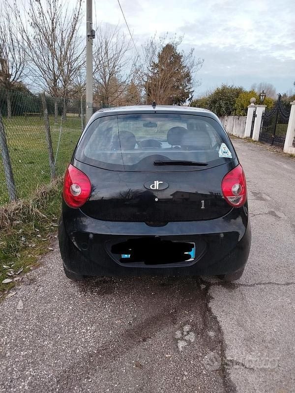 Usata DR DR1 2011 Nero Utilitaria