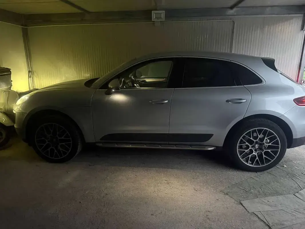 Usata Porsche Macan 250 CV (183 kW) 2014 Argento SUV