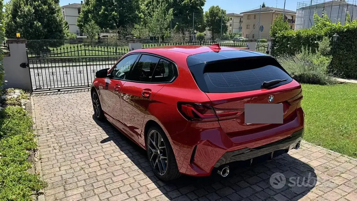 Usata BMW 120 190 CV (139 kW) 2023 Utilitaria