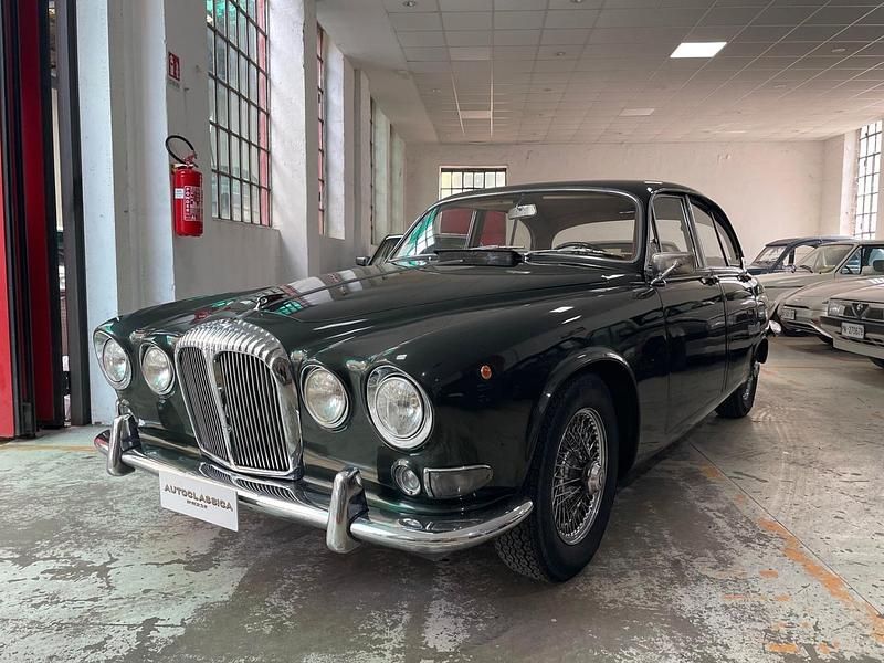 Verde Usata 1967 Daimler Sovereign Tre volumi | 12.499 € - Immagine 1/4