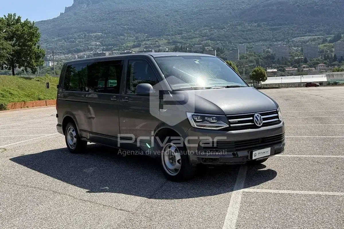 Usata VW T6 Business 150 CV (110 kW) 2016 Grigio Furgone