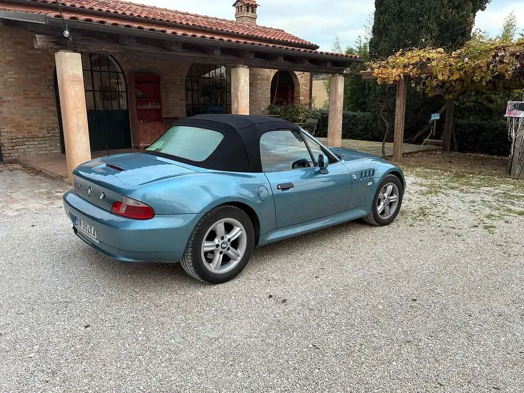 Usata BMW Z3 118 CV (86 kW) 2000 Blu/azzurro Cabrio