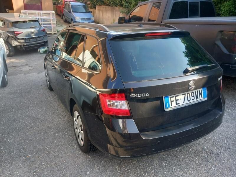 Usata Skoda Fabia Design Edition 90 CV (66 kW) 2016 Nero Utilitaria