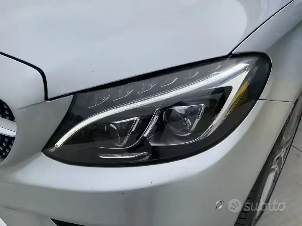 Usata Mercedes C220 170 CV (125 kW) 2018 Grigio Coupé
