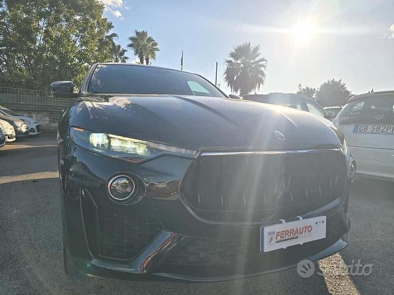 Usata Maserati Levante 250 CV (183 kW) 2019 Nero SUV