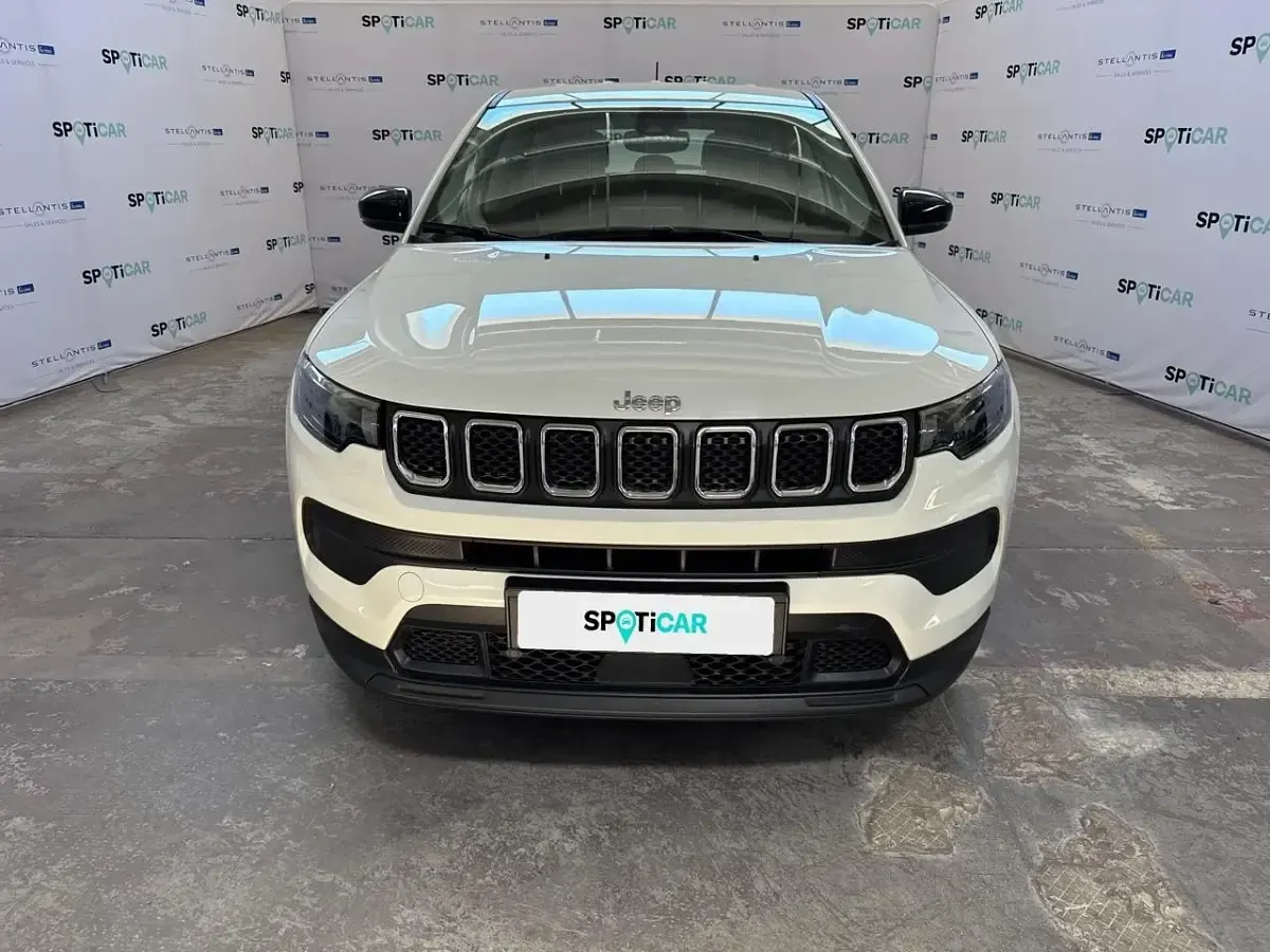 Usata Jeep Compass Night Eagle 131 CV (96 kW) 2022 Bianco SUV