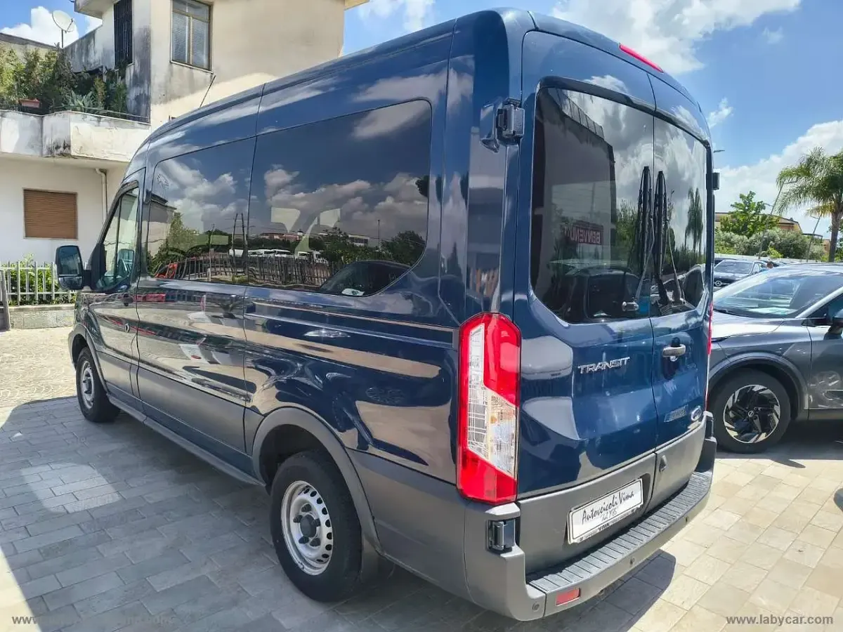 Usata Ford Transit 131 CV (96 kW) 2019 Blu/azzurro Station wagon
