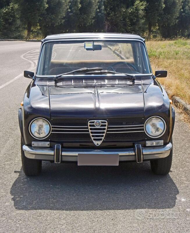 Usato 1970 Alfa Romeo Giulia 1300 Benzin (12.000 €)