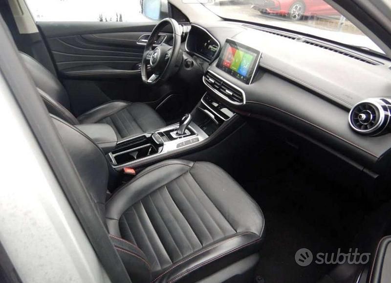Usata MG EHS Luxury 162 CV (119 kW) 2023 Grigio SUV