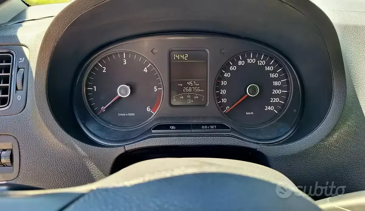 Usata VW Polo 75 CV (55 kW) 2011 Utilitaria