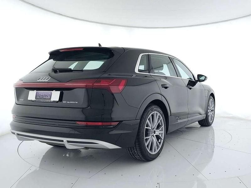 Usata Audi e-tron S-Line 158 kW (215 CV) 2020 Nero SUV