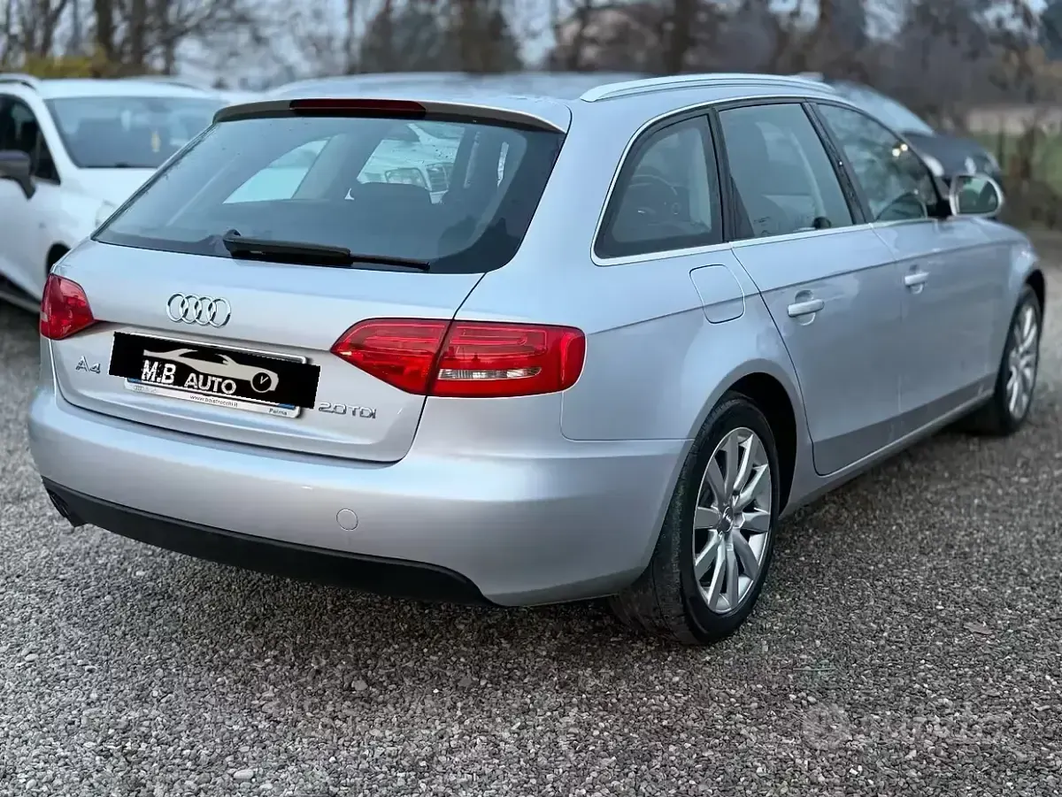 Usata Audi A4 143 CV (105 kW) 2009 Grigio Station wagon