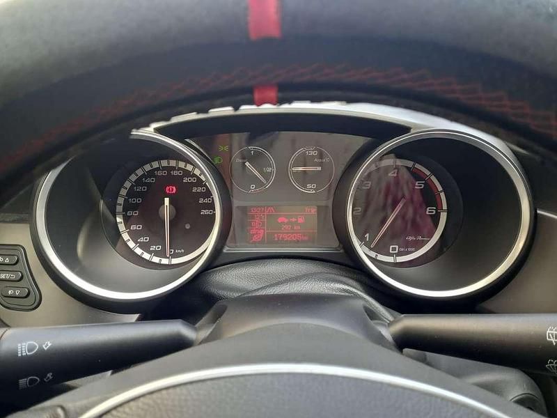 Usata Alfa Romeo Giulietta Distinctive 150 CV (110 kW) 2014 Utilitaria