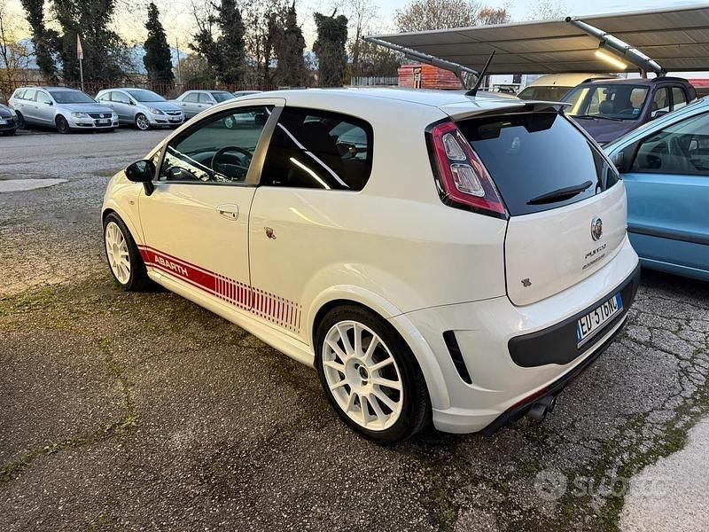 Usata Fiat Punto Evo Abarth 163 CV (119 kW) 2010 Bianco Utilitaria