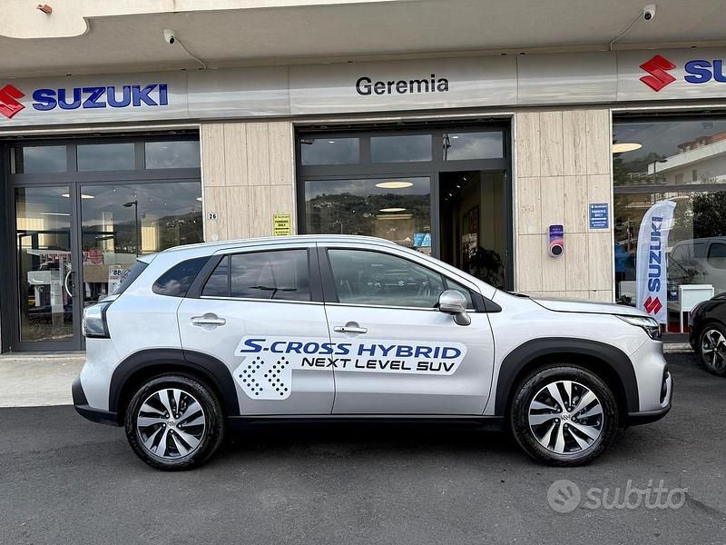 Usata Suzuki SX4 S-Cross 116 CV (85 kW) 2025 Grigio SUV