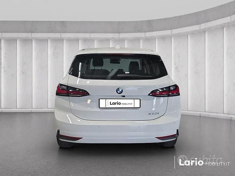 Usata BMW 220 Active Tourer 156 CV (114 kW) 2023 Bianco Monovolume