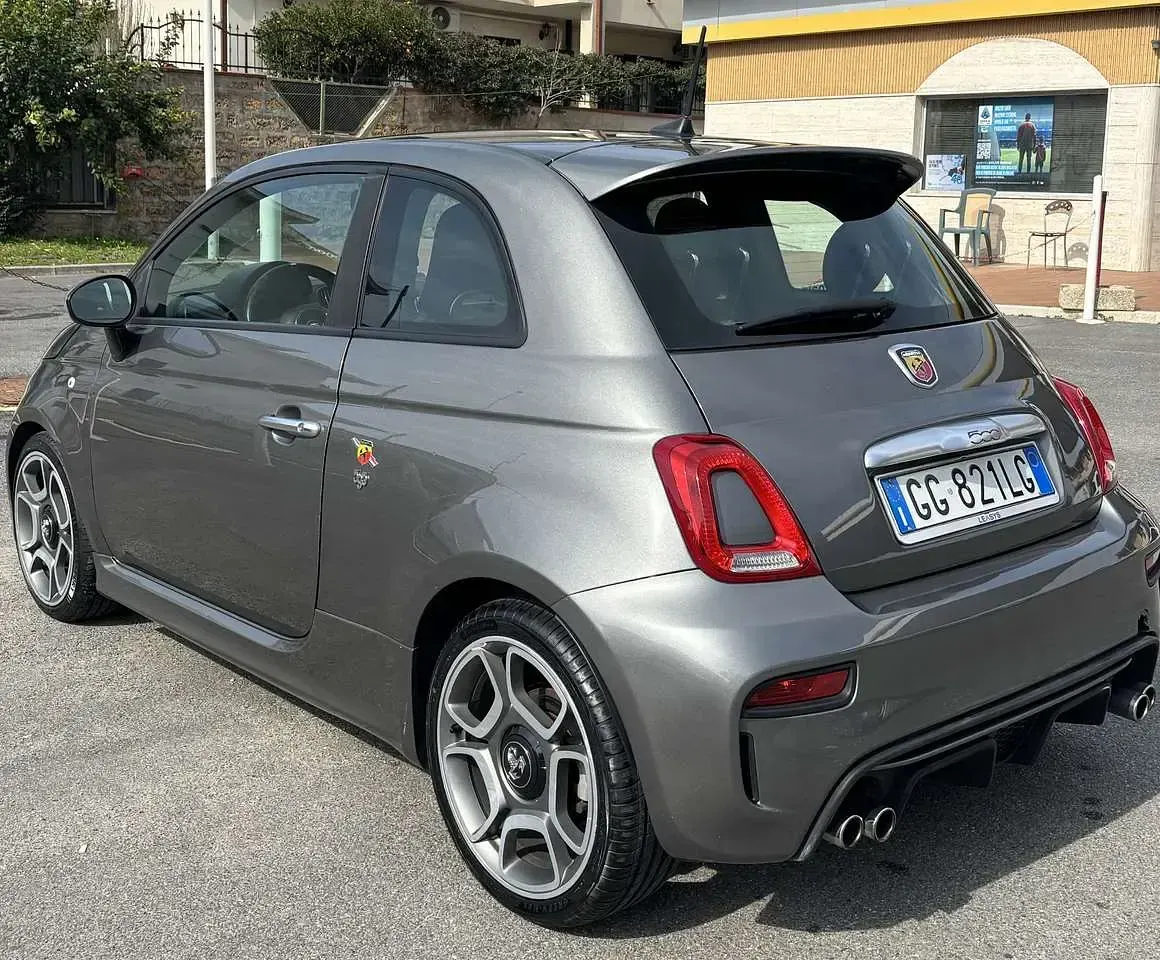 Usata Abarth 595 Turismo 165 CV (121 kW) 2021 Other Utilitaria